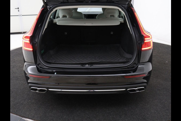 Volvo V60 2.0 T6 Recharge AWD Inscription | Leder | Stoel & stuurverwarming | Adaptive cruise | Camera | Carplay | Stuurverwarming | Keyless | Navigatie | Memory | PHEV | Plug In