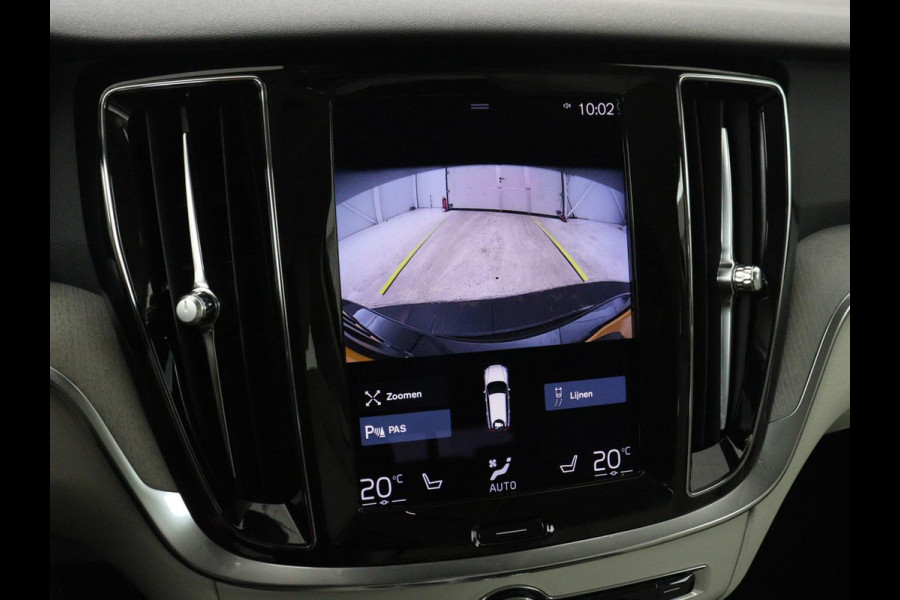 Volvo V60 2.0 T6 Recharge AWD Inscription | Leder | Stoel & stuurverwarming | Adaptive cruise | Camera | Carplay | Stuurverwarming | Keyless | Navigatie | Memory | PHEV | Plug In