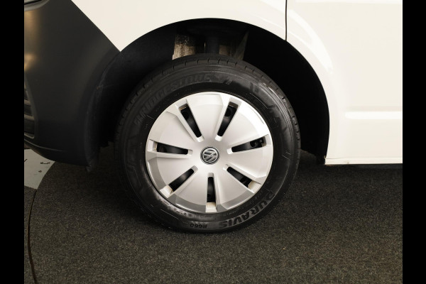 Volkswagen Transporter 2.0 TDI L2H1 28 Economy Business 110 pk | Verlengde garantie | Navigatie via App | Parkeersensoren achter | Cruise control |