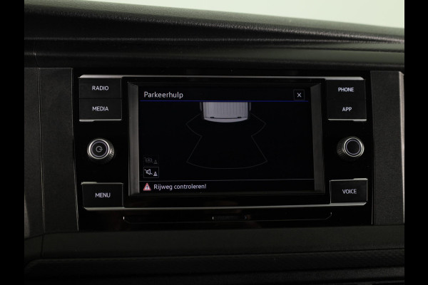 Volkswagen Transporter 2.0 TDI L2H1 28 Economy Business 110 pk | Verlengde garantie | Navigatie via App | Parkeersensoren achter | Cruise control |