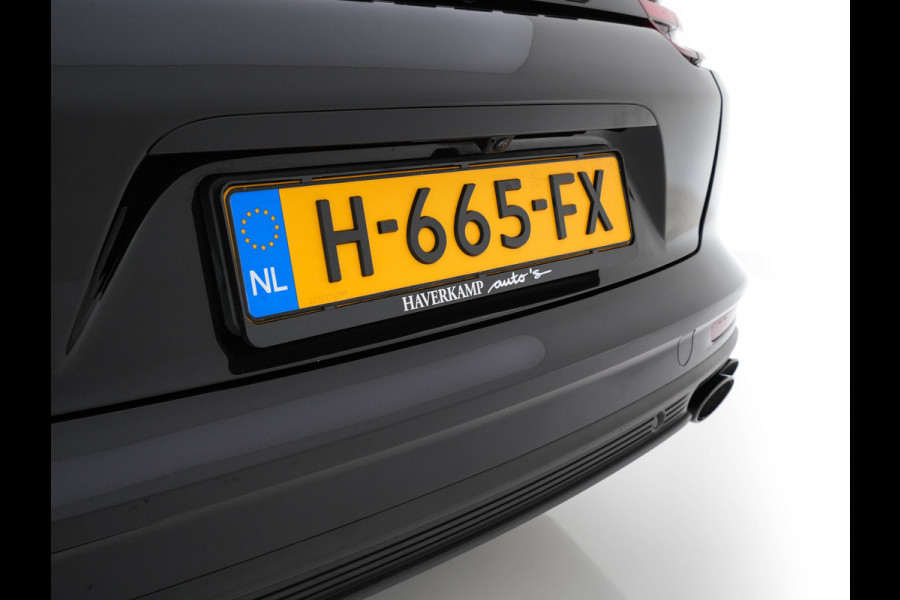 Porsche Panamera Sport Turismo 3.0 4 Sportchrono-Pack Aut. *PANO | LEATHER | MATRIX-LED | BOSE-SURROUND | MEMORY-PACK | TOPVIEW | KEYLESS | NAVI-FULLMAP | HEATED-SPORTSEATS | DAB+ | PRIVACYGLASS | SHIFTPADDLES | SPORT-EXHAUST | 21''ALU*