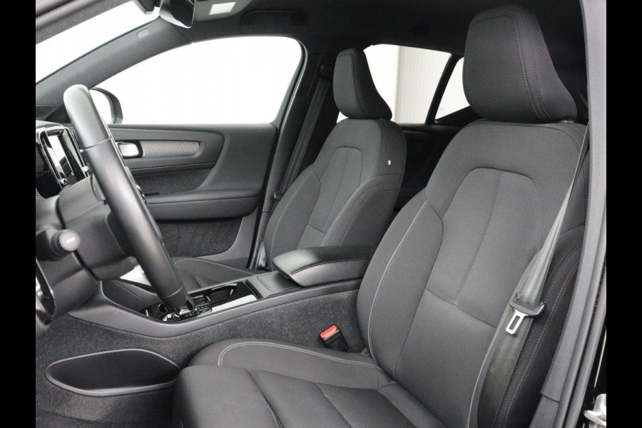 Volvo XC40 Recharge Core | SOH 95% | Stoel & stuurverwarming | Camera | Carplay | Navigatie | Parkeerhulp | Full LED