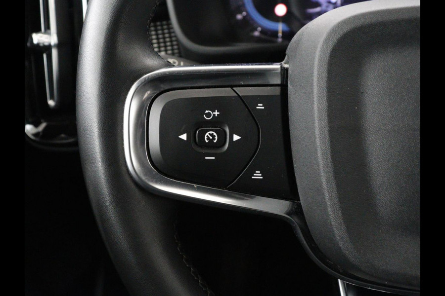 Volvo XC40 Recharge Core | SOH 95% | Stoel & stuurverwarming | Camera | Carplay | Navigatie | Parkeerhulp | Full LED