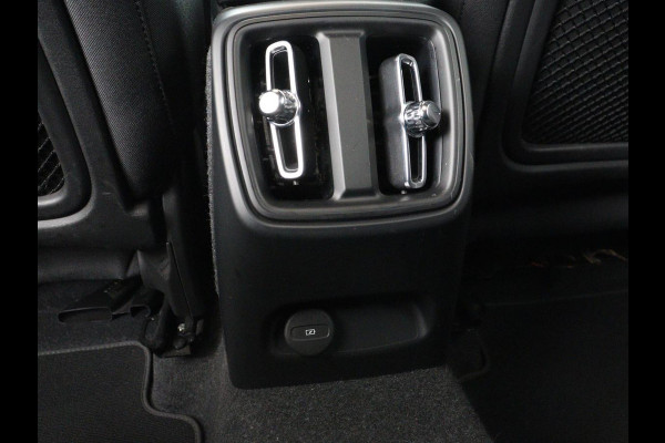 Volvo XC40 Recharge Core | SOH 95% | Stoel & stuurverwarming | Camera | Carplay | Navigatie | Parkeerhulp | Full LED