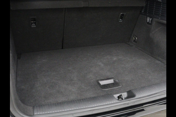Audi Q2 35 TFSI Business Edition | Leder | Virtual Cockpit | Camera | Carplay | Navigatie | Full LED | Parkeerhulp | Climate control | Bluetooth | Cruise control