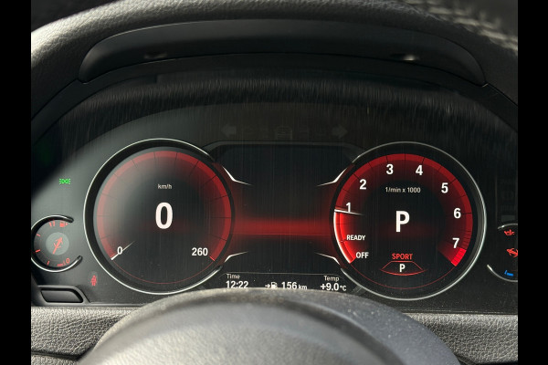 BMW 3 Serie Touring 318i M Sport Leder|Flippers|Dodehoek|Camera