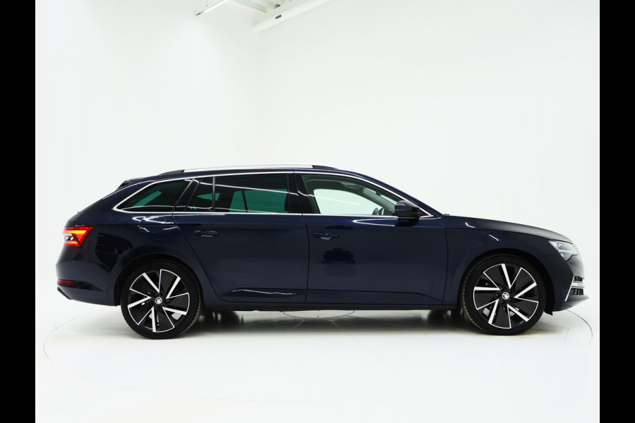 Škoda Superb Combi 1.4 TSI iV 218PK Style | Massage | Trekhaak | Canton | 360 | Keyless | Adaptive Cruise | Memory | Carplay