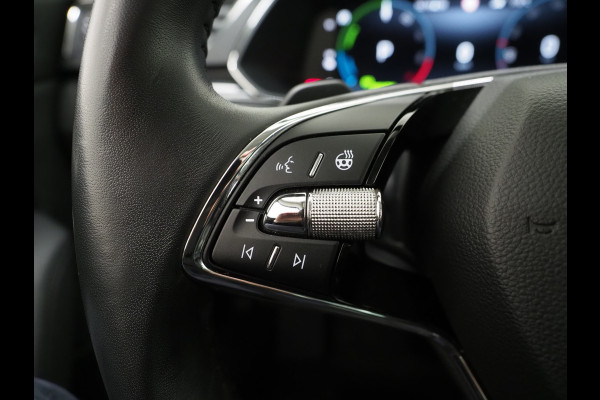 Škoda Superb Combi 1.4 TSI iV 218PK Style | Massage | Trekhaak | Canton | 360 | Keyless | Adaptive Cruise | Memory | Carplay