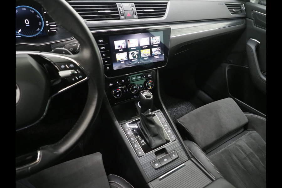 Škoda Superb Combi 1.4 TSI iV 218PK Style | Massage | Trekhaak | Canton | 360 | Keyless | Adaptive Cruise | Memory | Carplay