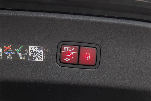 Mercedes-Benz GLC Coupé 300e 4MATIC AMG Premium Plus, Pano, Achterasbesturing, Luchtvering, Burmester, Head-up