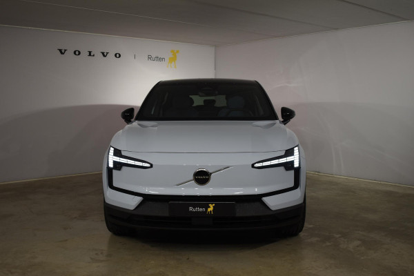 Volvo EX30 272PK Single Motor Extended Range Plus / Adaptieve Cruise Control/ Dodehoek Detectie / Parkeersensoren voor en achter/ Achteruitrijcamera/ Warmtepomp/ Google Services/