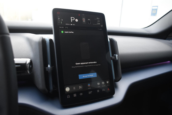 Volvo EX30 272PK Single Motor Extended Range Plus / Adaptieve Cruise Control/ Dodehoek Detectie / Parkeersensoren voor en achter/ Achteruitrijcamera/ Warmtepomp/ Google Services/