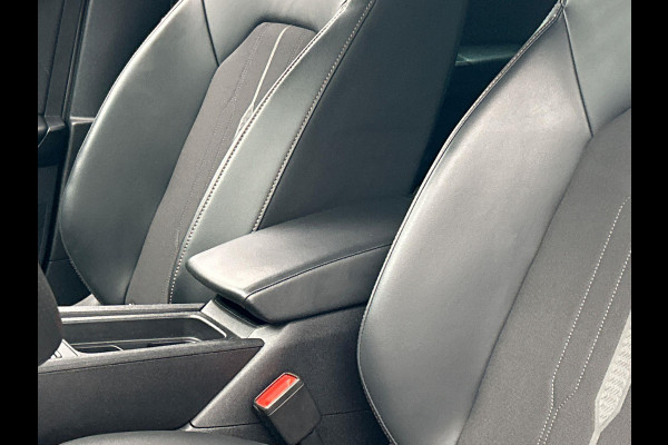 CUPRA Leon 1.4 e-Hybrid VZ Business | PHEV | Stoel/Stuur Verwarming Carplay Keyless Camera