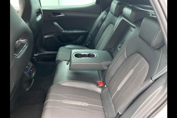 CUPRA Leon 1.4 e-Hybrid VZ Business | PHEV | Stoel/Stuur Verwarming Carplay Keyless Camera