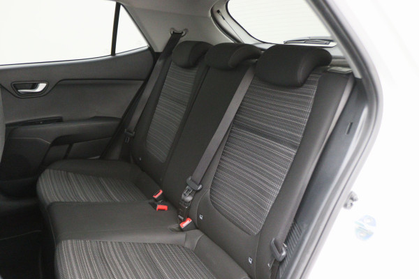 Kia Stonic 1.0 T-GDi MHEV DynamicPlusLine Climate, Camera, Apple Carplay, Cruise, Keyless, DAB, Trekhaak, 16''