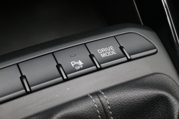 Kia Stonic 1.0 T-GDi MHEV DynamicPlusLine Climate, Camera, Apple Carplay, Cruise, Keyless, DAB, Trekhaak, 16''