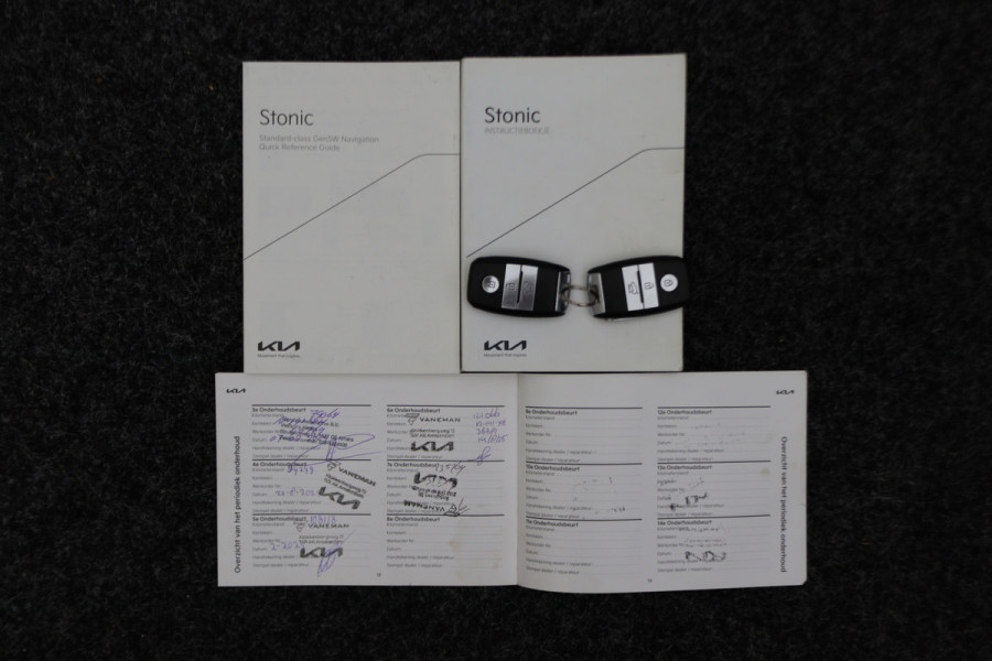Kia Stonic 1.0 T-GDi MHEV DynamicPlusLine Climate, Camera, Apple Carplay, Cruise, Keyless, DAB, Trekhaak, 16''