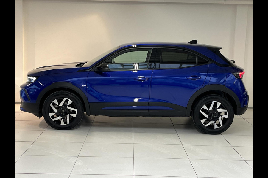 Opel Mokka 1.2 Turbo Hybrid Business Edition lichtmetelan velgen, navigatie, achteruitrijcamera,draadloze telefoon koppeling met draadloos opladen
