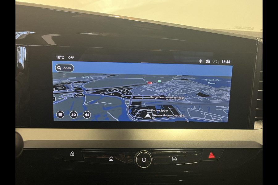 Opel Mokka 1.2 Turbo Hybrid Business Edition lichtmetelan velgen, navigatie, achteruitrijcamera,draadloze telefoon koppeling met draadloos opladen