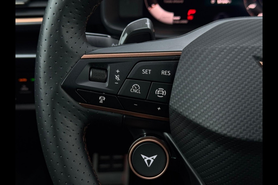 CUPRA Leon Sportstourer 1.5 e-TSI 2025 GARANTIE NAVI CLIMATE APPLE CARPLAY LEDER