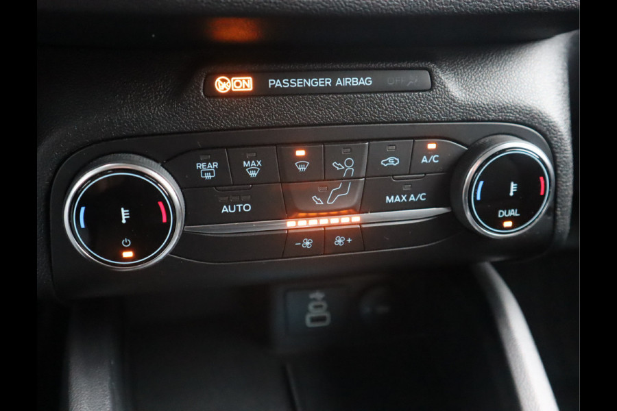 Ford FOCUS Wagon 1.0 EcoBoost Hybrid Titanium Style Adaptive CC / Trekhaak