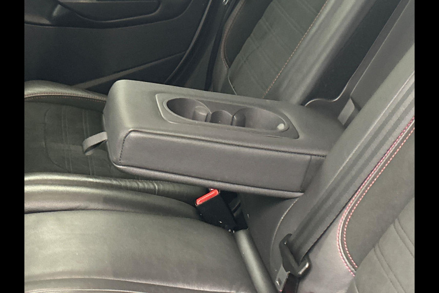 Ford Kuga 1.5 EcoBoost Vignale ST-Line Trekhaak Camera Navigatie