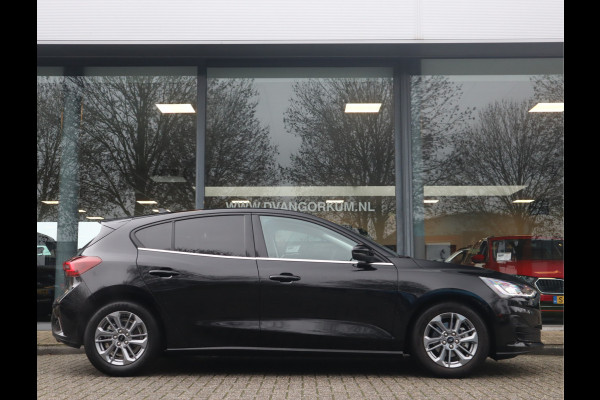 Ford Focus 1.0 EcoBoost Hybrid Titanium