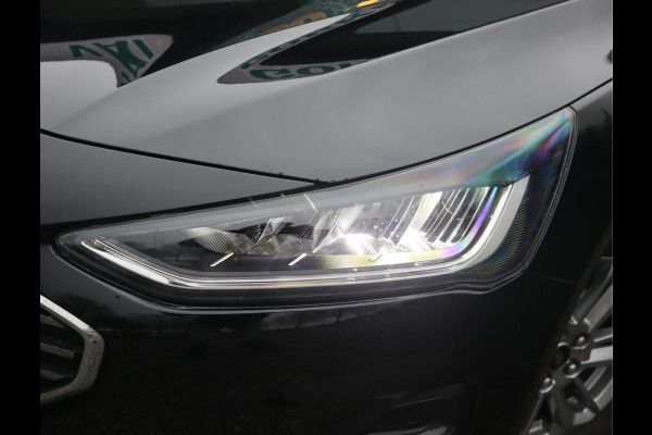 Ford Focus 1.0 EcoBoost Hybrid Titanium