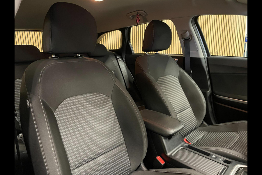 Kia Ceed Sportswagon 1.5 T-GDi DynamicLine|160PK|AUTOMAAT|APPLE CARPLAY+ANDROID|STOEL+STUURVERW|CAMERA|CLIMA+CRUISE|1e EIG|INC.BTW