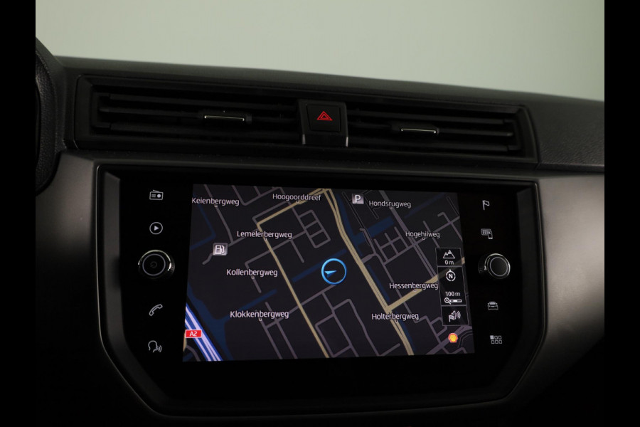 Seat Ibiza 1.0 TSI Style Business Intense 95 pk | Navigatie | Parkeersensoren | Achteruitrijcamera | Autom. airco |