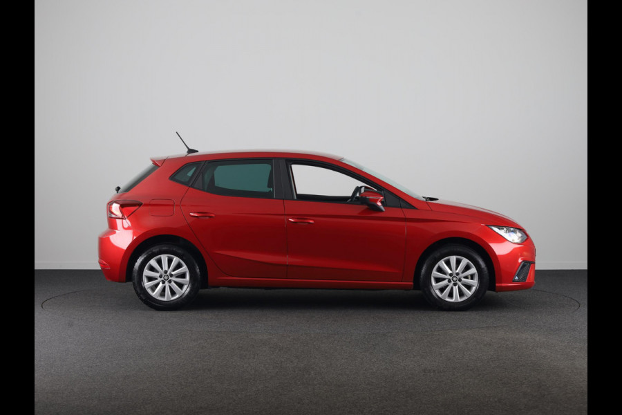 Seat Ibiza 1.0 TSI Style Business Intense 95 pk | Navigatie | Parkeersensoren | Achteruitrijcamera | Autom. airco |
