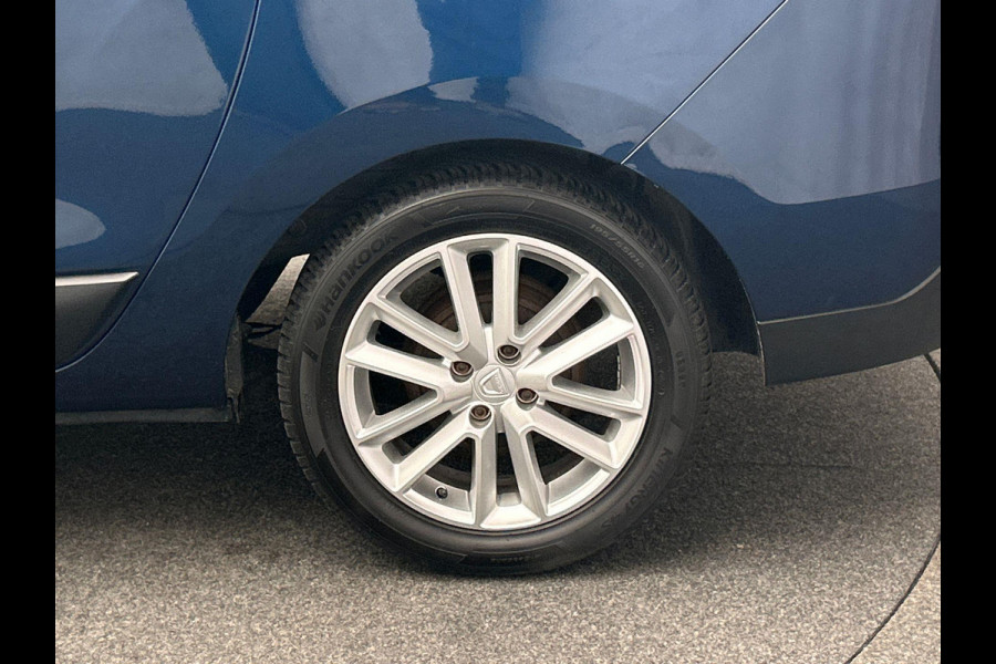 Dacia Lodgy 1.2 TCe Série Limitée Stepway 5p. | Trekhaak | Cruise Control Camera Navigatie