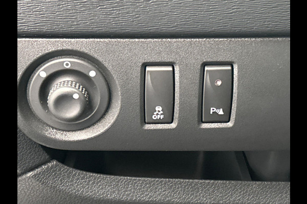 Dacia Lodgy 1.2 TCe Série Limitée Stepway 5p. | Trekhaak | Cruise Control Camera Navigatie