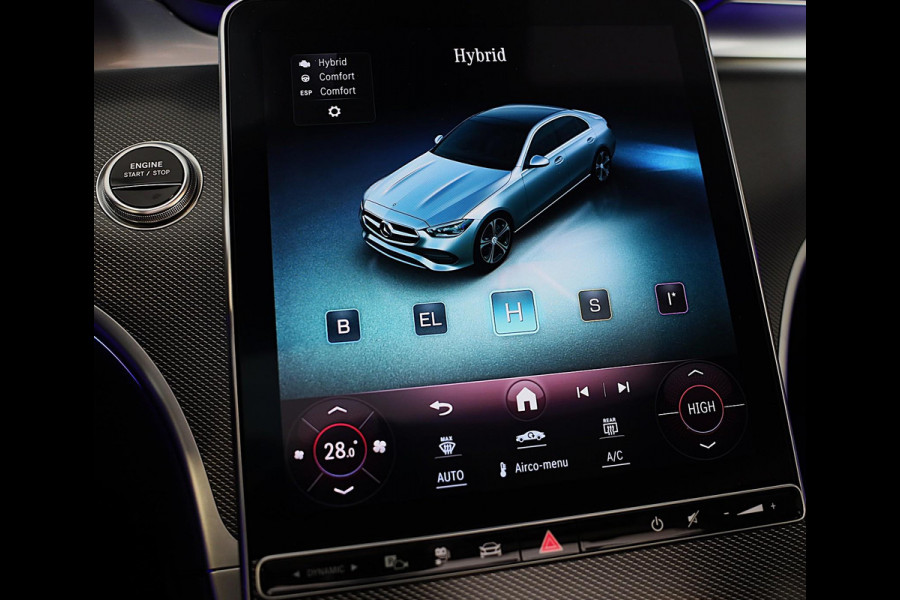 Mercedes-Benz C-Klasse 300 e AMG Line / Head Up / Camera / Acc / Lane Assist / Dode Hoek / Elek Stoelen / Memory / Pano / 20 Inch