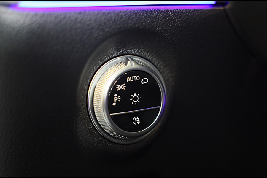 Mercedes-Benz C-Klasse 300 e AMG Line / Head Up / Camera / Acc / Lane Assist / Dode Hoek / Elek Stoelen / Memory / Pano / 20 Inch