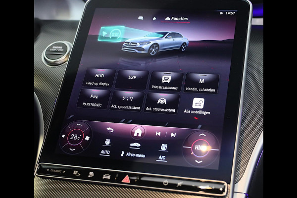 Mercedes-Benz C-Klasse 300 e AMG Line / Head Up / Camera / Acc / Lane Assist / Dode Hoek / Elek Stoelen / Memory / Pano / 20 Inch