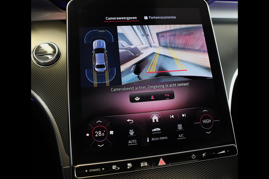 Mercedes-Benz C-Klasse 300 e AMG Line / Head Up / Camera / Acc / Lane Assist / Dode Hoek / Elek Stoelen / Memory / Pano / 20 Inch