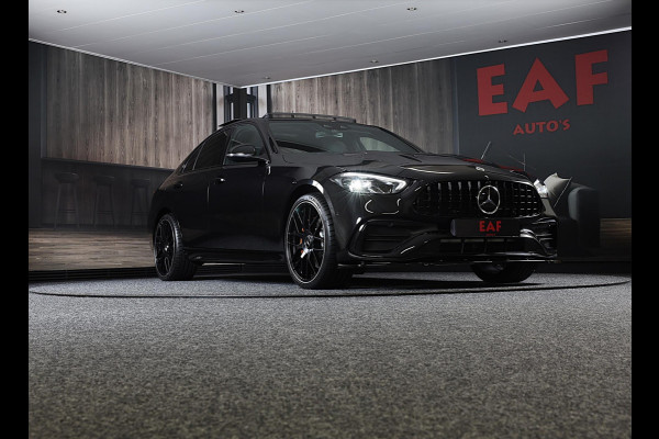 Mercedes-Benz C-Klasse 300 e AMG Line / Head Up / Camera / Acc / Lane Assist / Dode Hoek / Elek Stoelen / Memory / Pano / 20 Inch