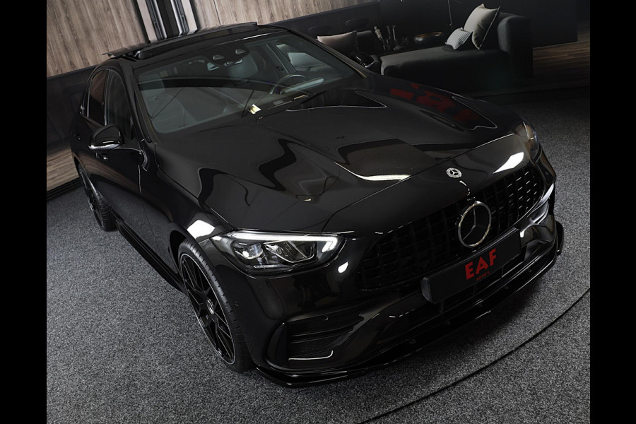 Mercedes-Benz C-Klasse 300 e AMG Line / Head Up / Camera / Acc / Lane Assist / Dode Hoek / Elek Stoelen / Memory / Pano / 20 Inch