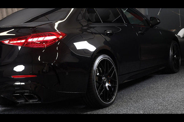 Mercedes-Benz C-Klasse 300 e AMG Line / Head Up / Camera / Acc / Lane Assist / Dode Hoek / Elek Stoelen / Memory / Pano / 20 Inch