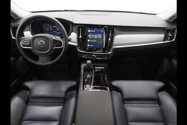 Volvo V90 2.0 T6 Plug-in hybrid AWD Plus Dark Long Range | Panoramadak | Pilot Assist | Trekhaak | Leder | Harman/Kardon | 360 | Keyless | Carplay