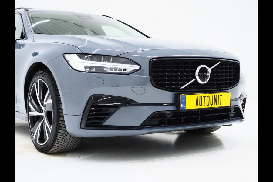 Volvo V90 2.0 T6 Plug-in hybrid AWD Plus Dark Long Range | Panoramadak | Pilot Assist | Trekhaak | Leder | Harman/Kardon | 360 | Keyless | Carplay