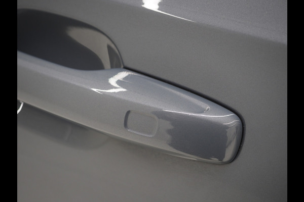 Volvo V90 2.0 T6 Plug-in hybrid AWD Plus Dark Long Range | Panoramadak | Pilot Assist | Trekhaak | Leder | Harman/Kardon | 360 | Keyless | Carplay