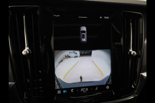 Volvo V90 2.0 T6 Plug-in hybrid AWD Plus Dark Long Range | Panoramadak | Pilot Assist | Trekhaak | Leder | Harman/Kardon | 360 | Keyless | Carplay