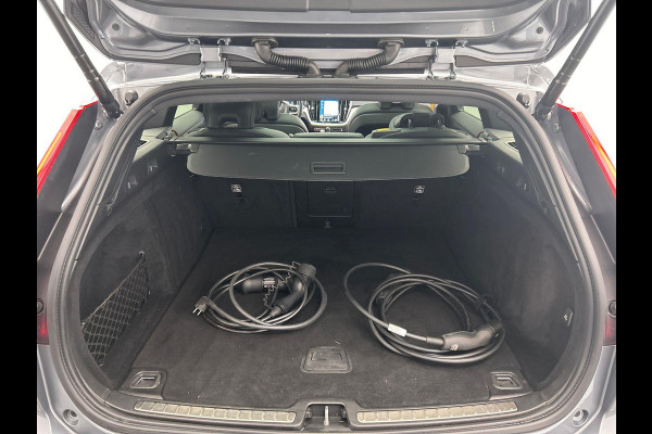 Volvo V60 2.0 T8 AWD Polestar Engineered | Pano/Dak | Harman/Kardon | Stuur/Stoelverwarming