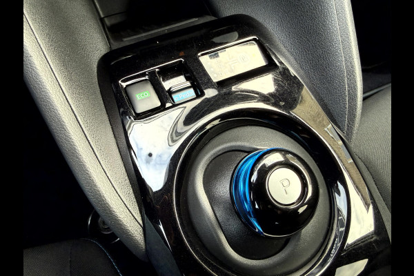 Nissan Leaf e+ N-Connecta 59 kWh SOH 94%, App Connect, 17''Lmv, Stoelverwarming