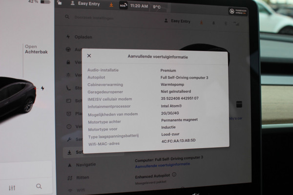 Tesla Model 3 Standard RWD Plus 60 kWh / FACELIFT / Trekhaak / Autopilot / Panoramadak / Camera / Leder / 18'' / Leder / Premium Audio / Warmtepomp