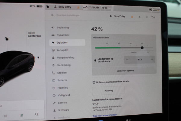 Tesla Model 3 Standard RWD Plus 60 kWh / FACELIFT / Trekhaak / Autopilot / Panoramadak / Camera / Leder / 18'' / Leder / Premium Audio / Warmtepomp