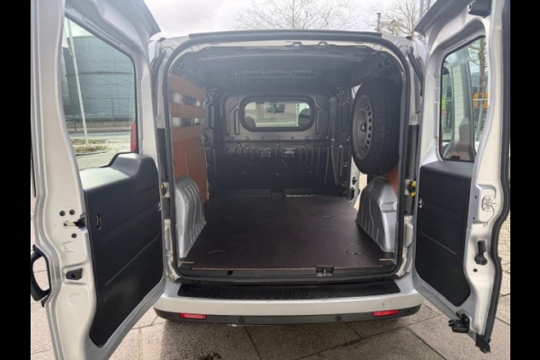 Fiat Doblò Cargo 1.4 T-Jet Natural Power L1H1 AIRCO I CNG I CAMERA INAVI I PDC I 1e EIGENAAR I COMPLETE ONDERHOUDSHISTORIE I