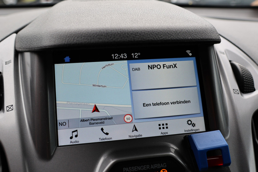 Ford Transit Connect 1.5 TDCI L2 | Sortimo inrichting | Marge | BTW & BPM Vrij | Camera | CarPlay | Navigatie | Cruise control | DAB | 3-Zitter | Alarm klasse 3 | NAP Logisch | Nieuwe APK | NL Auto | Euro 6